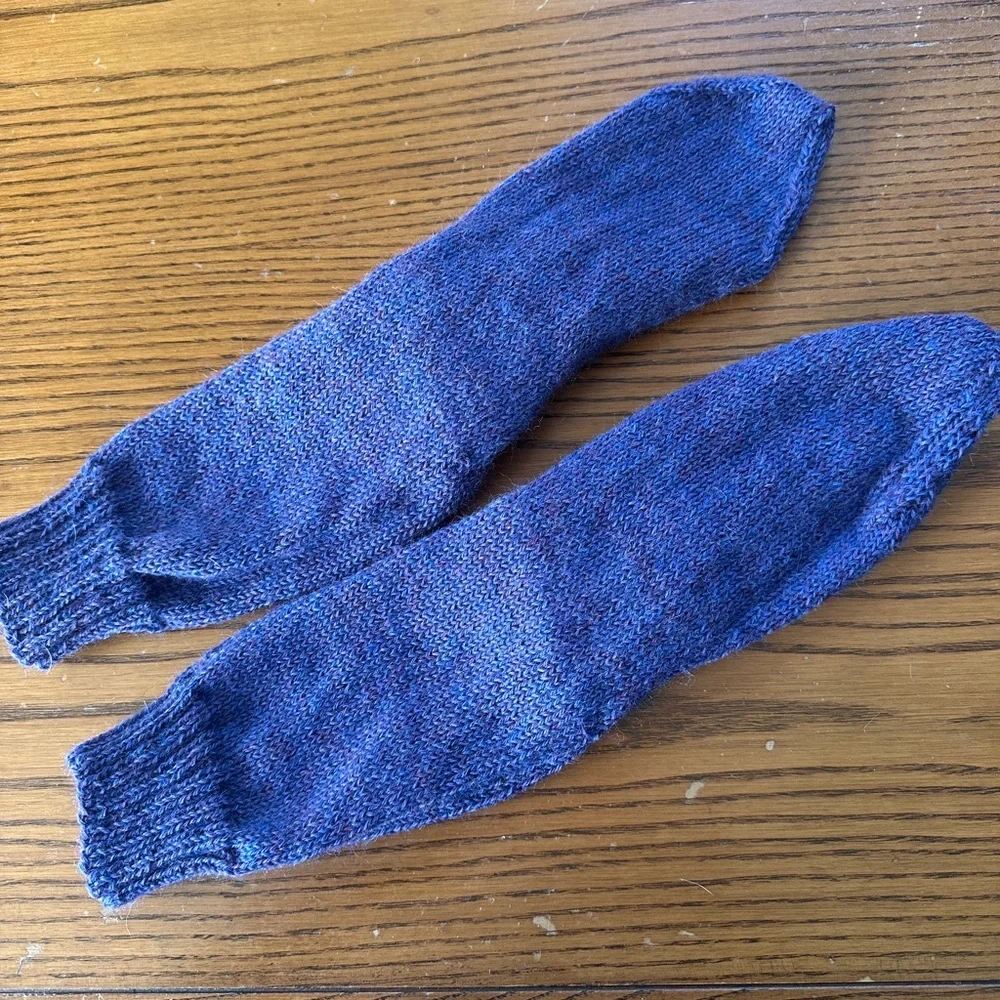 Hand Knit Lambswool Socks Women M/L Purple Cozy Winter Hiking Cottagecore